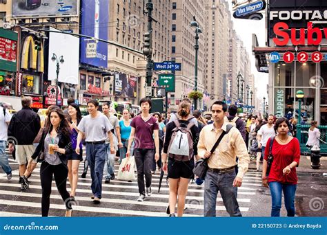 como conocer gente en new york|Conocer gente en New york gratis